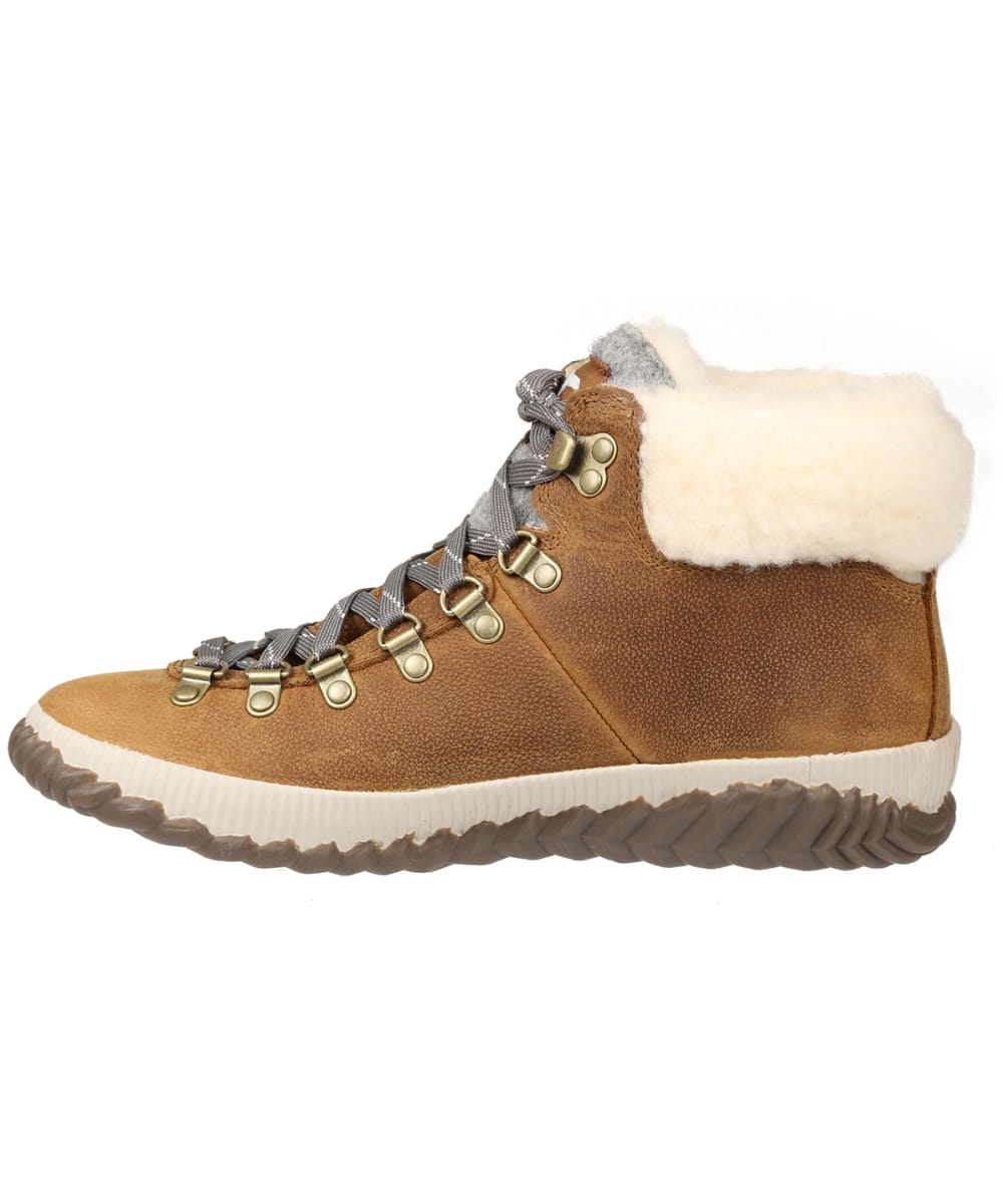 sorel out n about plus conquest elk