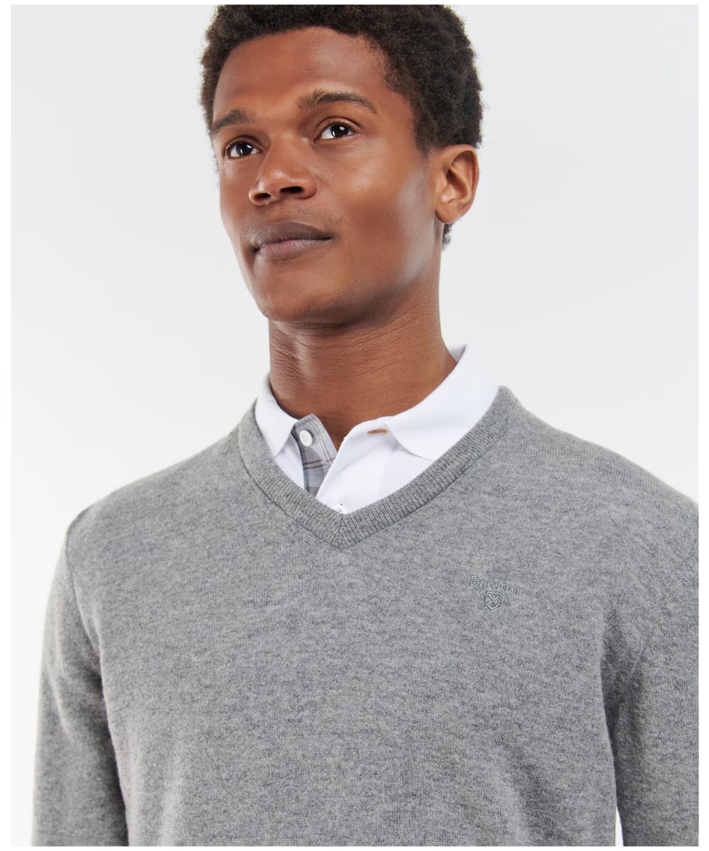 Essentials Mens V-Neck Sweater 