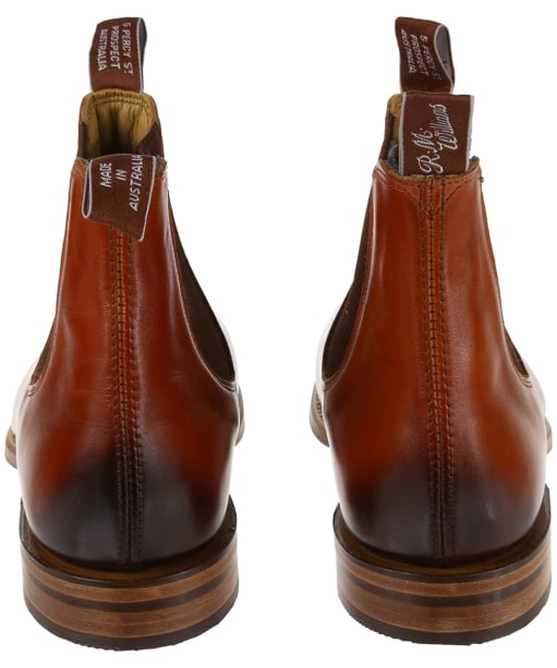 chinchilla boot cognac