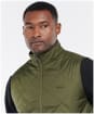 Men's Barbour Finnar Gilet - Olive